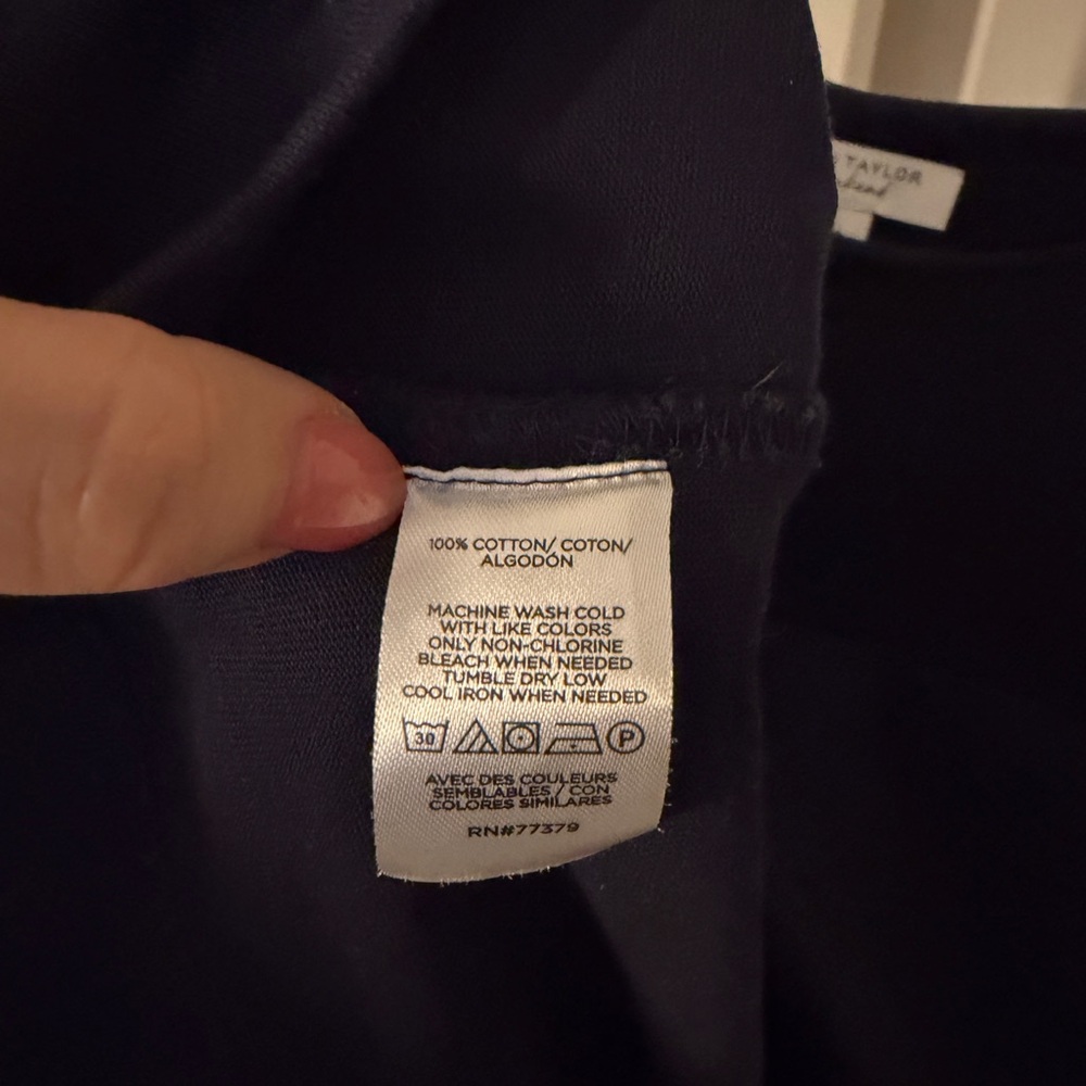 NWOT Ann Taylor Petite Lg Navy Blue T-Shirt 100% Cotton - Picture 3 of 4